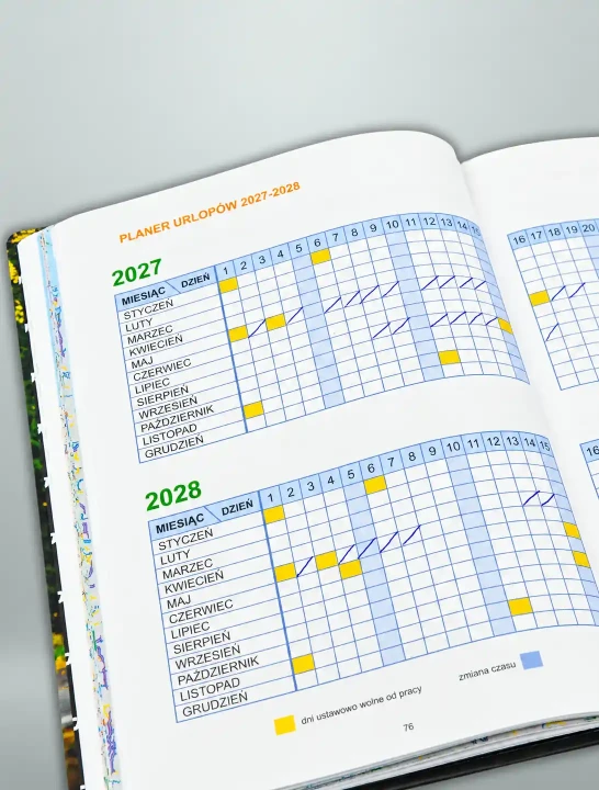 dziennik-kierowcy-zawodowego-2027-planer-urlopow-2027-2028.webp